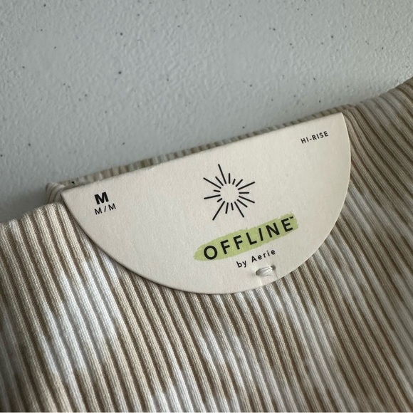 NWT Aerie Offline Seamless 7/8 Leggings Cable Ribbed Hi-Rise 2-Pair Size Medium - Picture 3 of 5